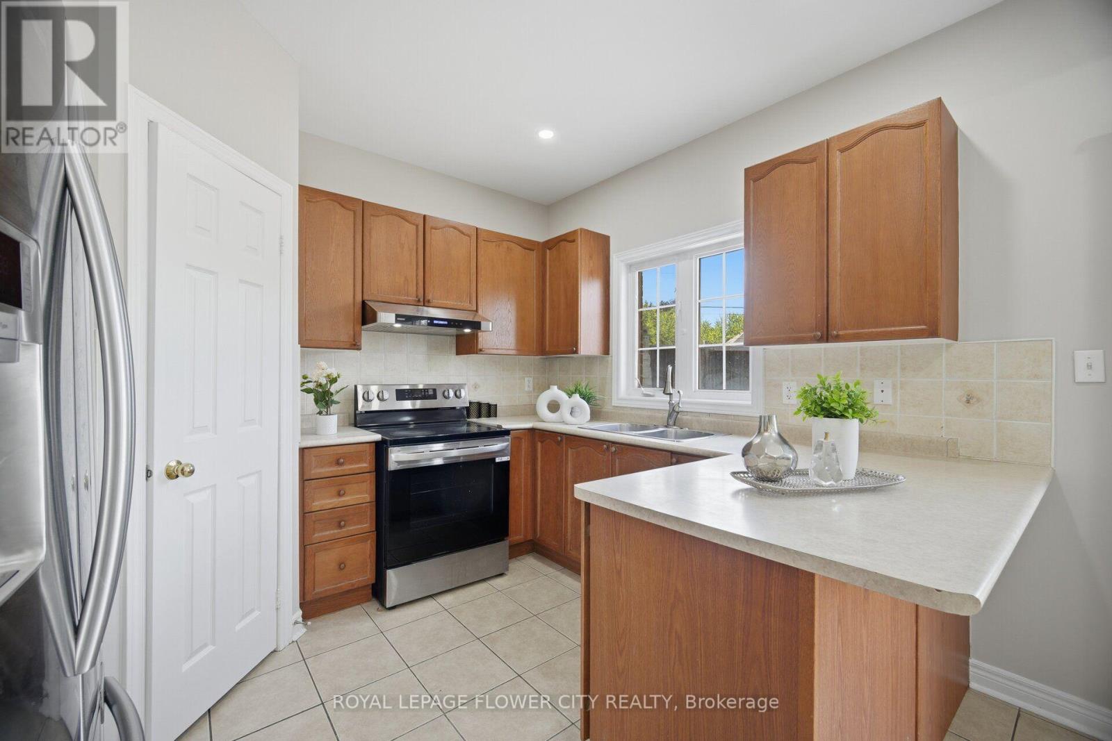 56 LAURENTIDE CRESCENT - 15
