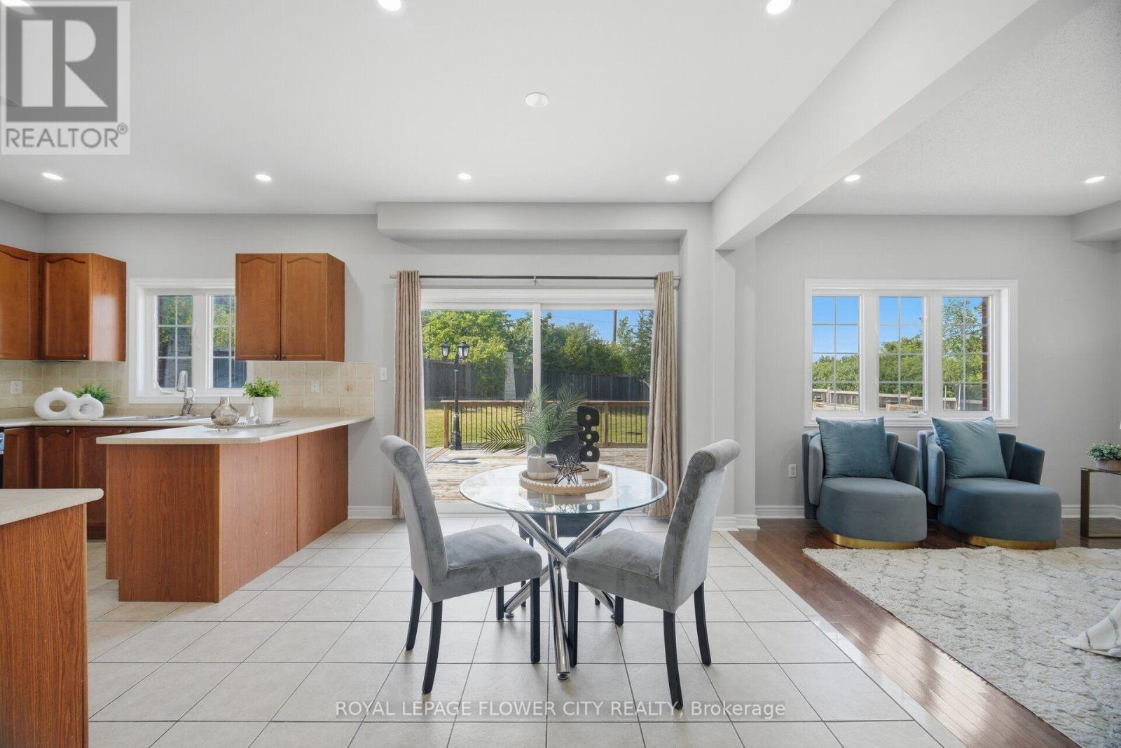 56 LAURENTIDE CRESCENT - 17