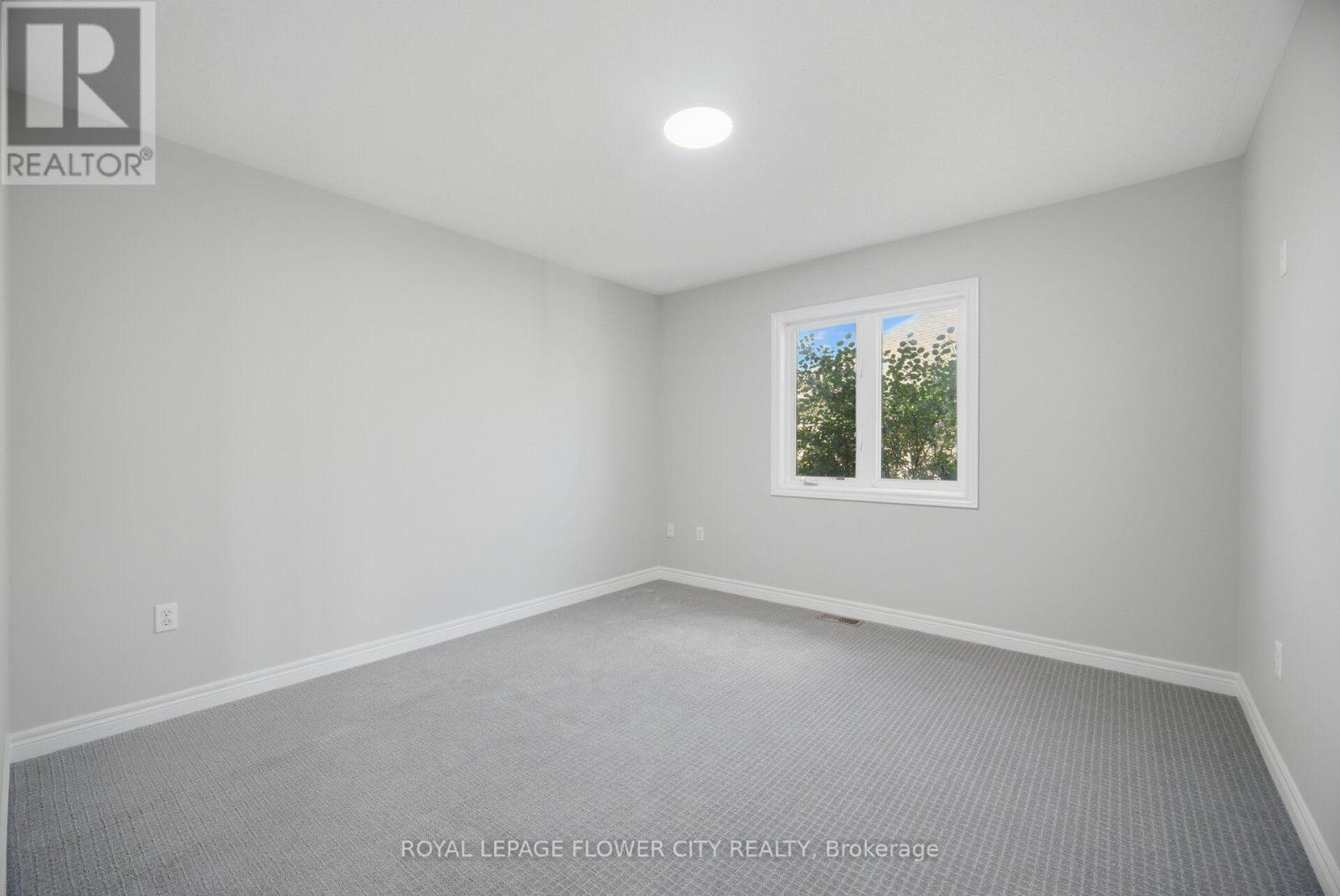 56 LAURENTIDE CRESCENT - 32