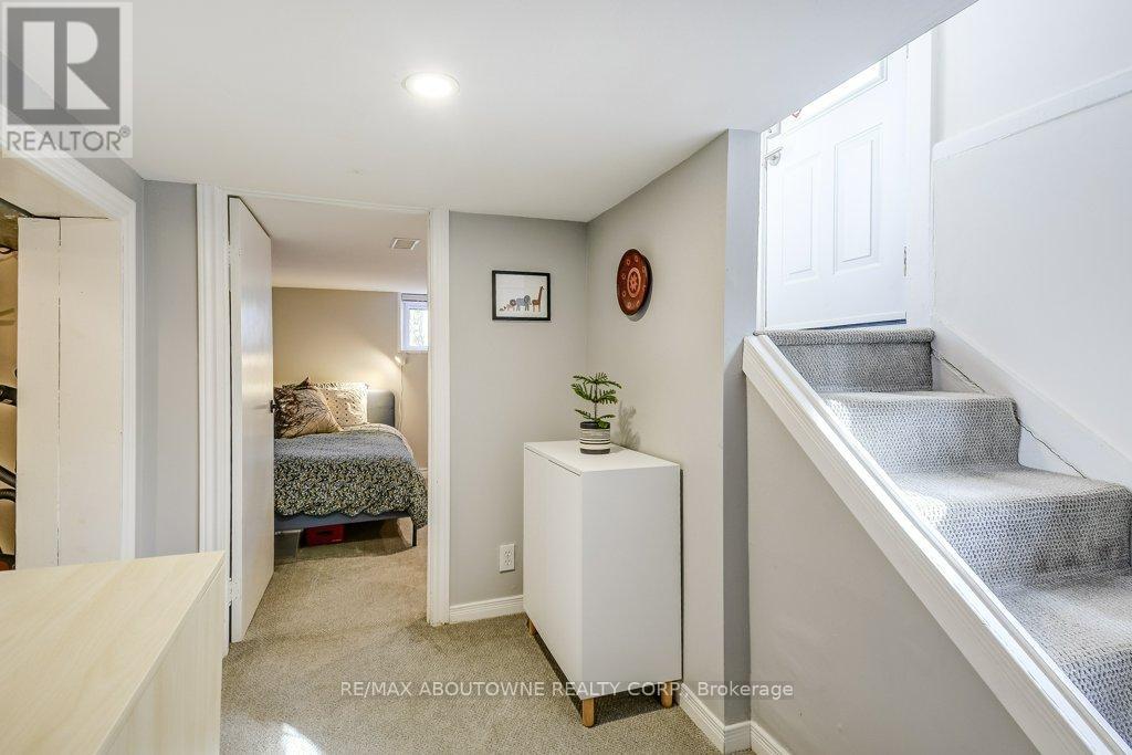 2180 CAROLINE STREET - 16