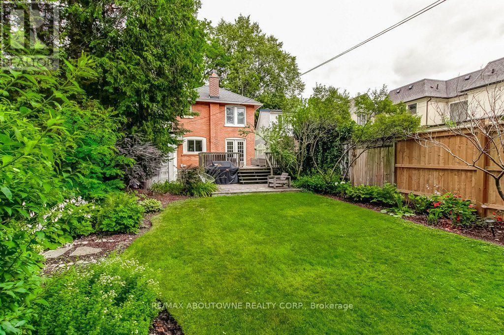 2180 CAROLINE STREET - 2