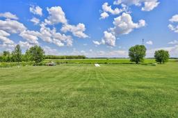 1847 Carriere Drive, St Adolphe, MB R5A1A2 Photo 47