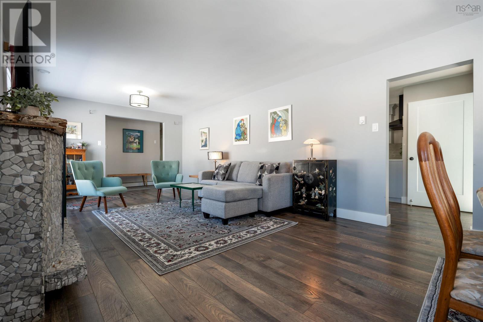 209 Louise Street - 13