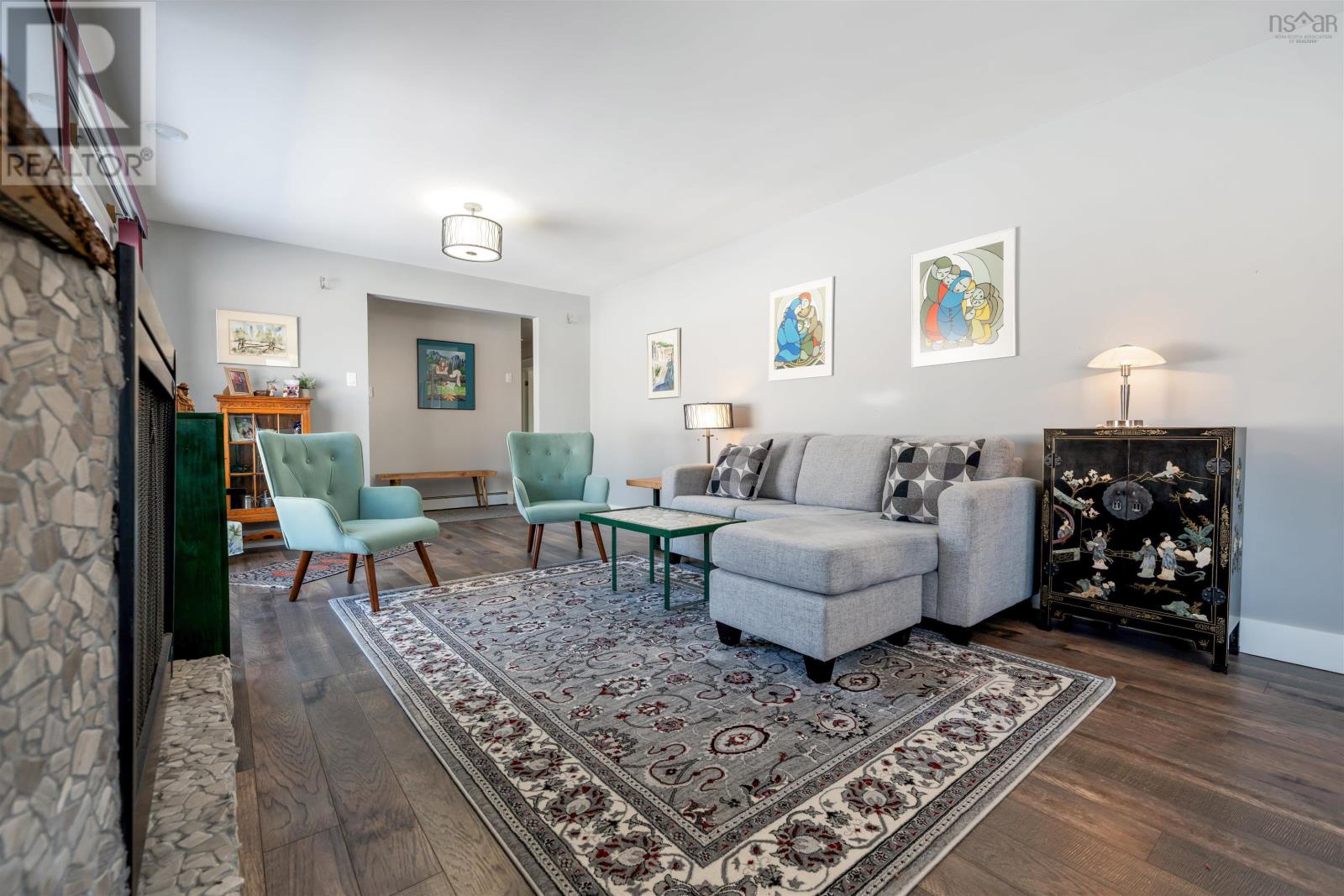 209 Louise Street - 7