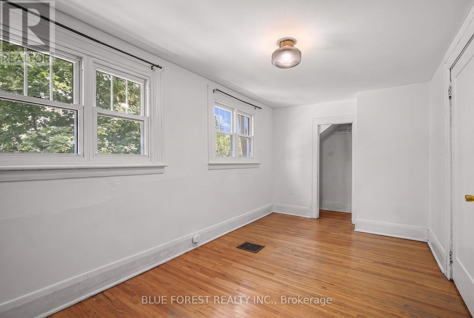 1047 PATRICIA STREET - 11