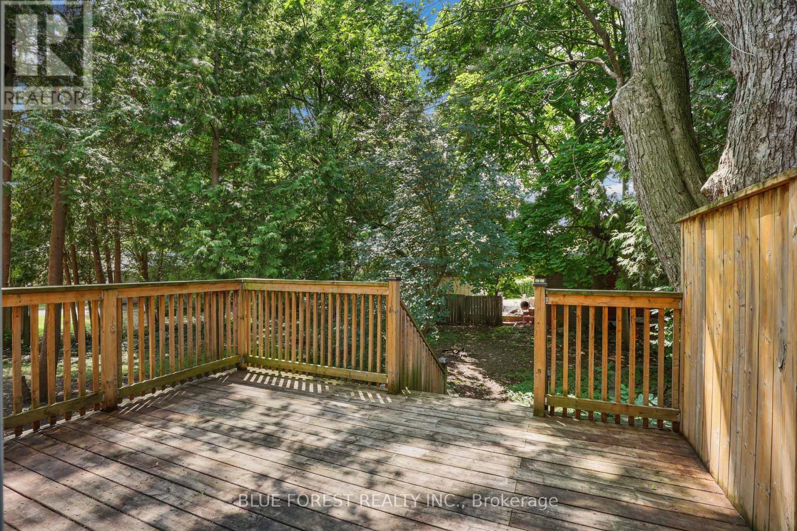 1047 PATRICIA STREET - 25