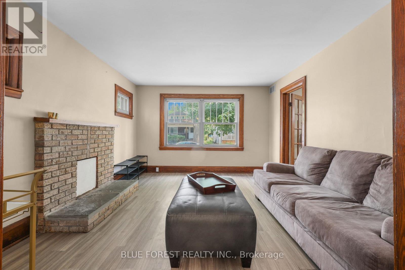 1047 PATRICIA STREET - 6