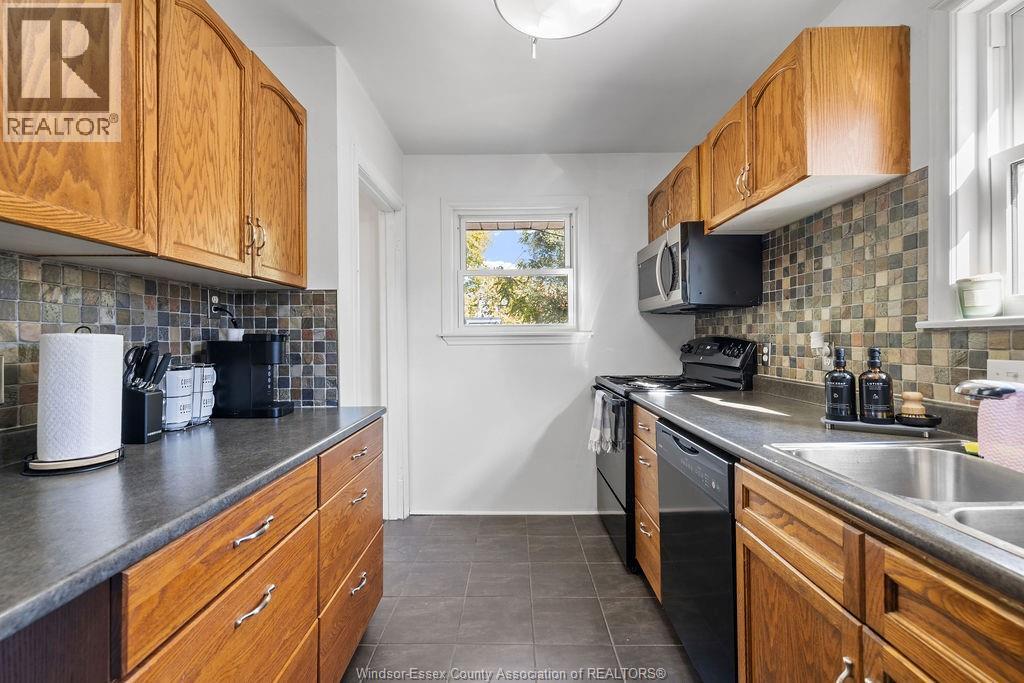 946 BELLEPERCHE - 16