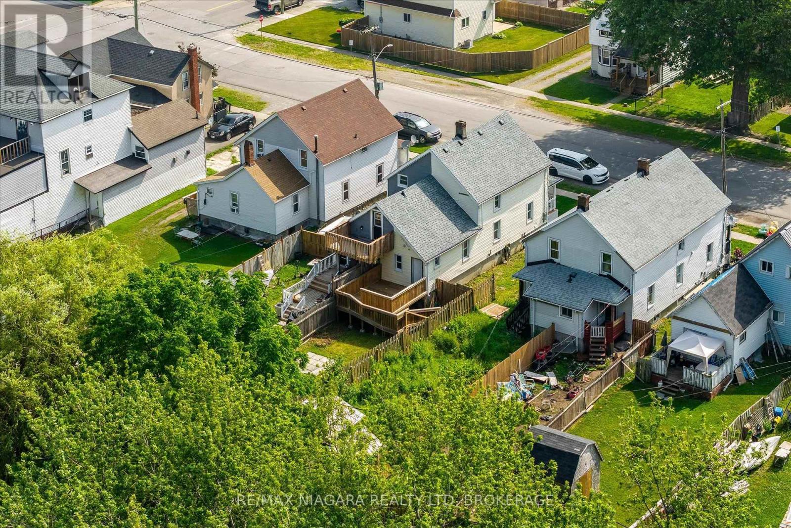 154 FARES STREET - 23