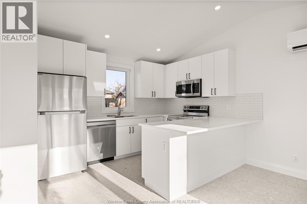 946 BELLEPERCHE - 36