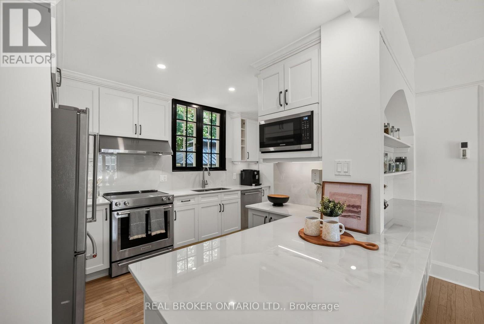 17 LAKEVIEW TERRACE - Image 13