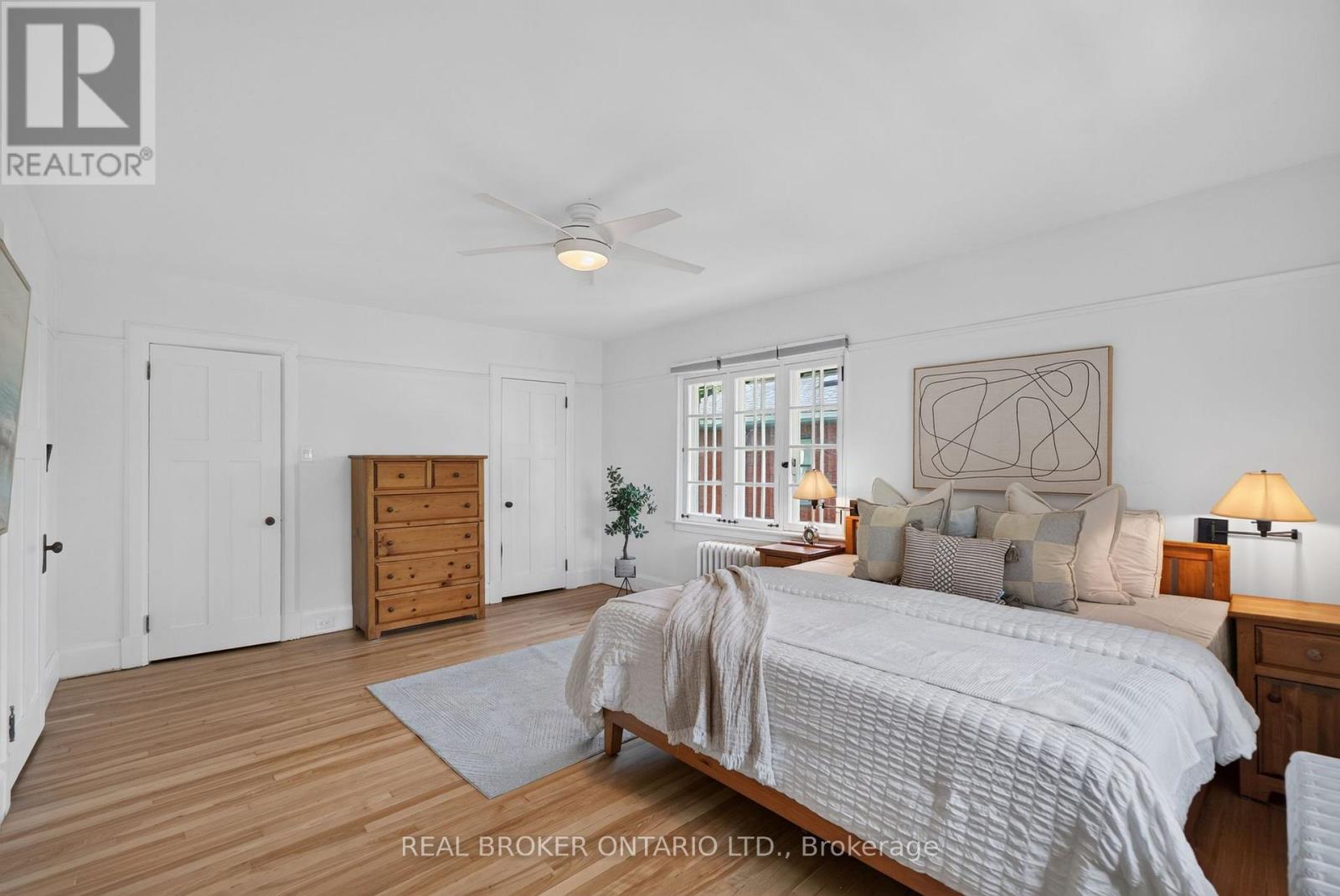 17 LAKEVIEW TERRACE - Image 20