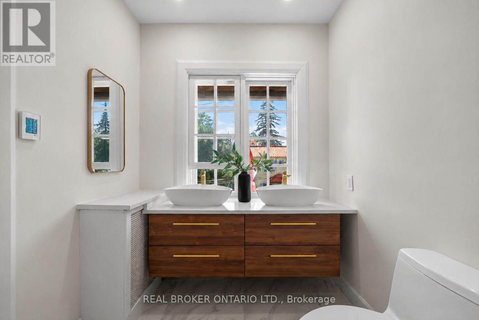 17 LAKEVIEW TERRACE - Image 23