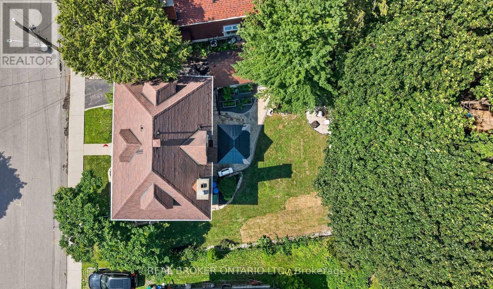 17 LAKEVIEW TERRACE - Image 39