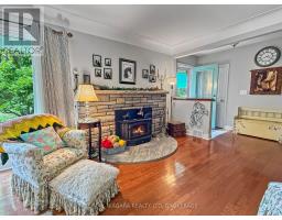 Foyer - 2223 Turner Road, Thorold, ON L3B5N5 Photo 8