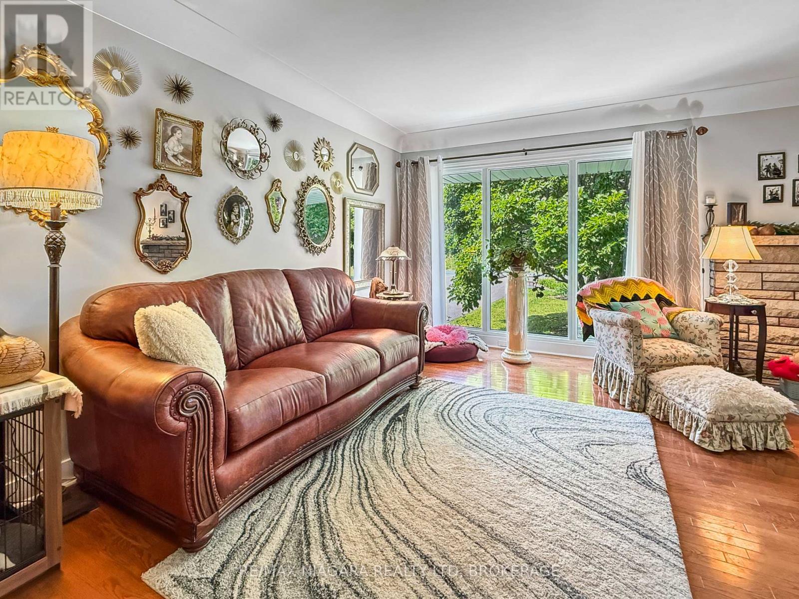 2223 TURNER ROAD - 10