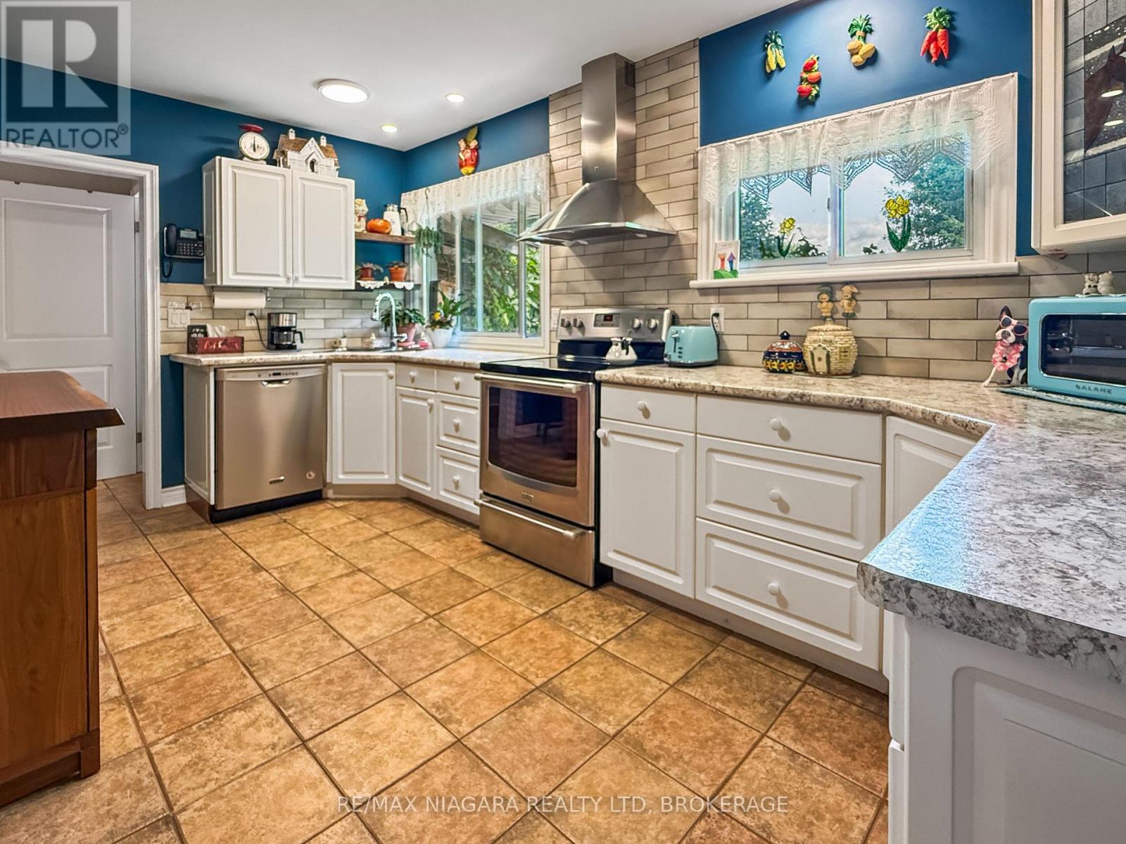 2223 TURNER ROAD - 14