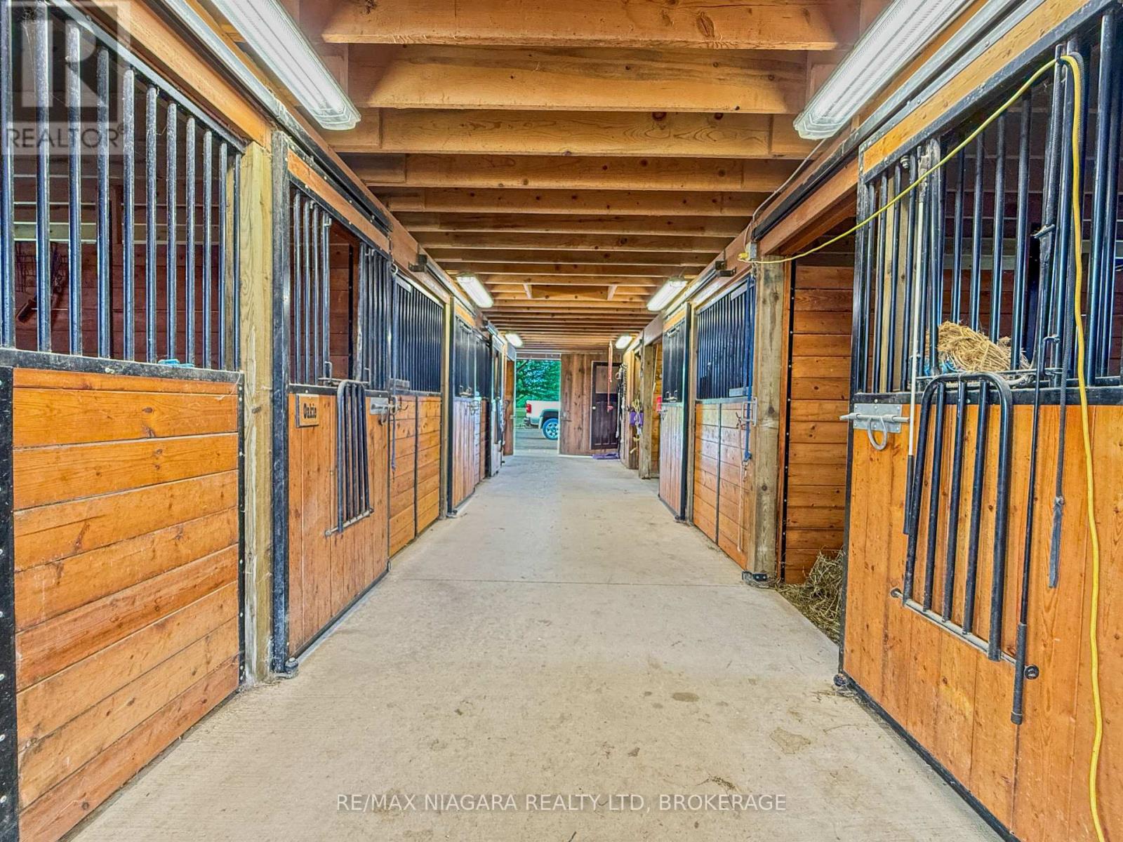 2223 TURNER ROAD - 33