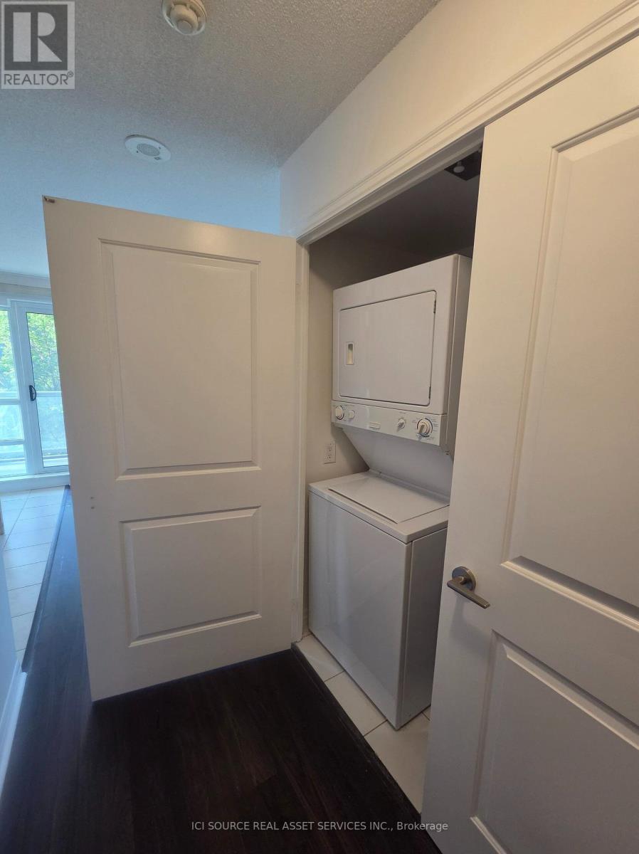 #221 2035 SHEPPARD AVENUE E - 10