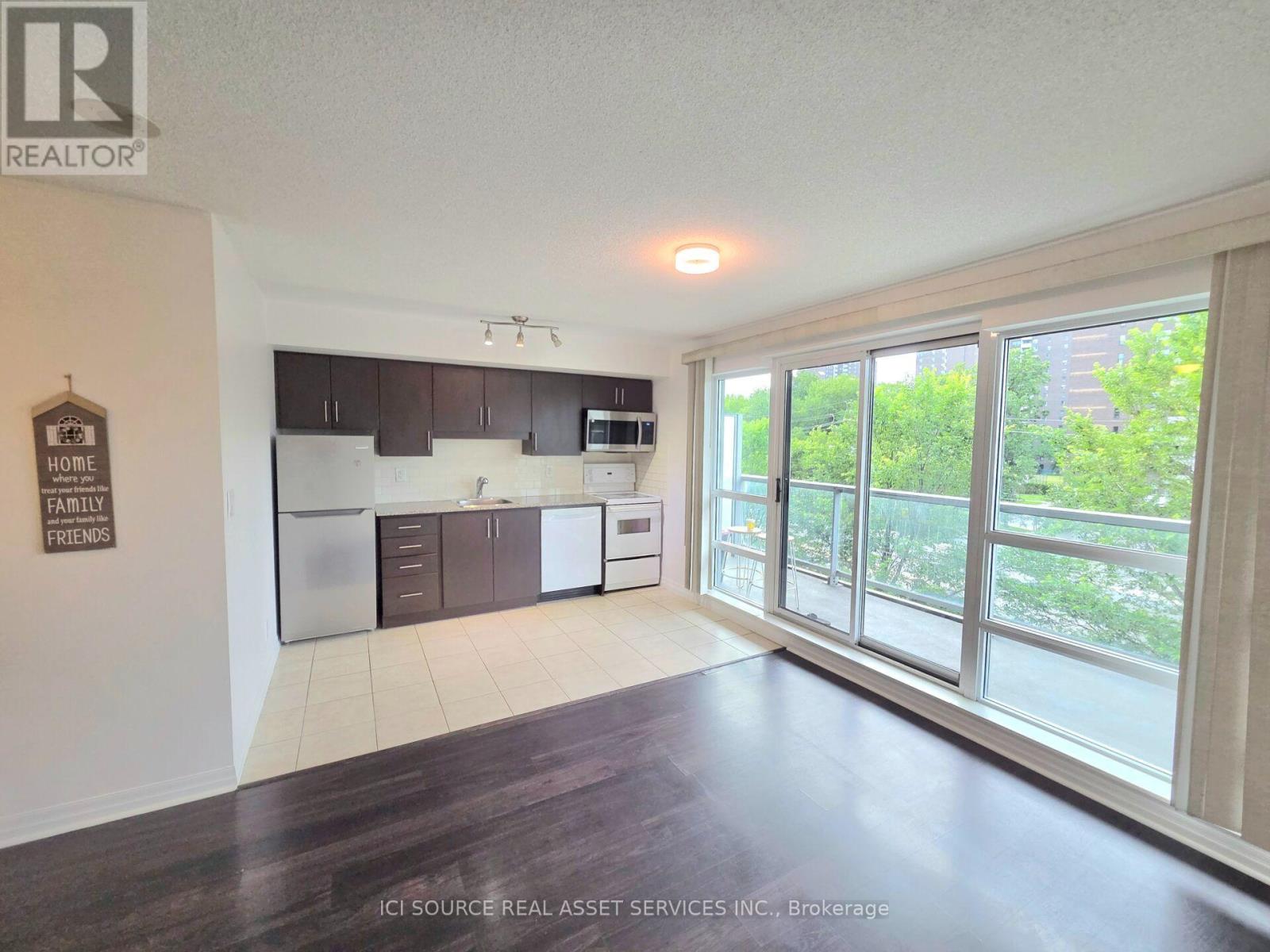 #221 2035 SHEPPARD AVENUE E - 13