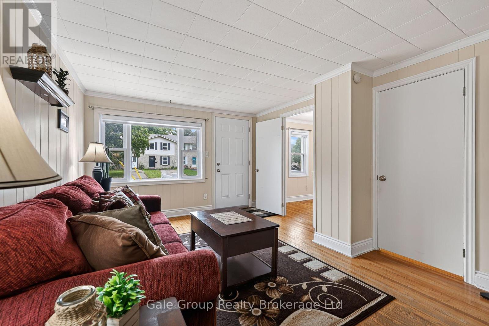 46 BLANDFORD STREET - 13