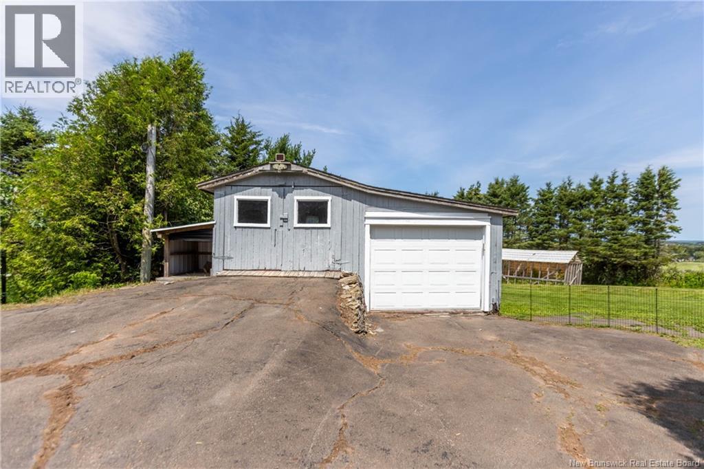 31 Walker Road - 28