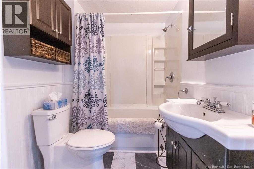 136 Queens Road - 19