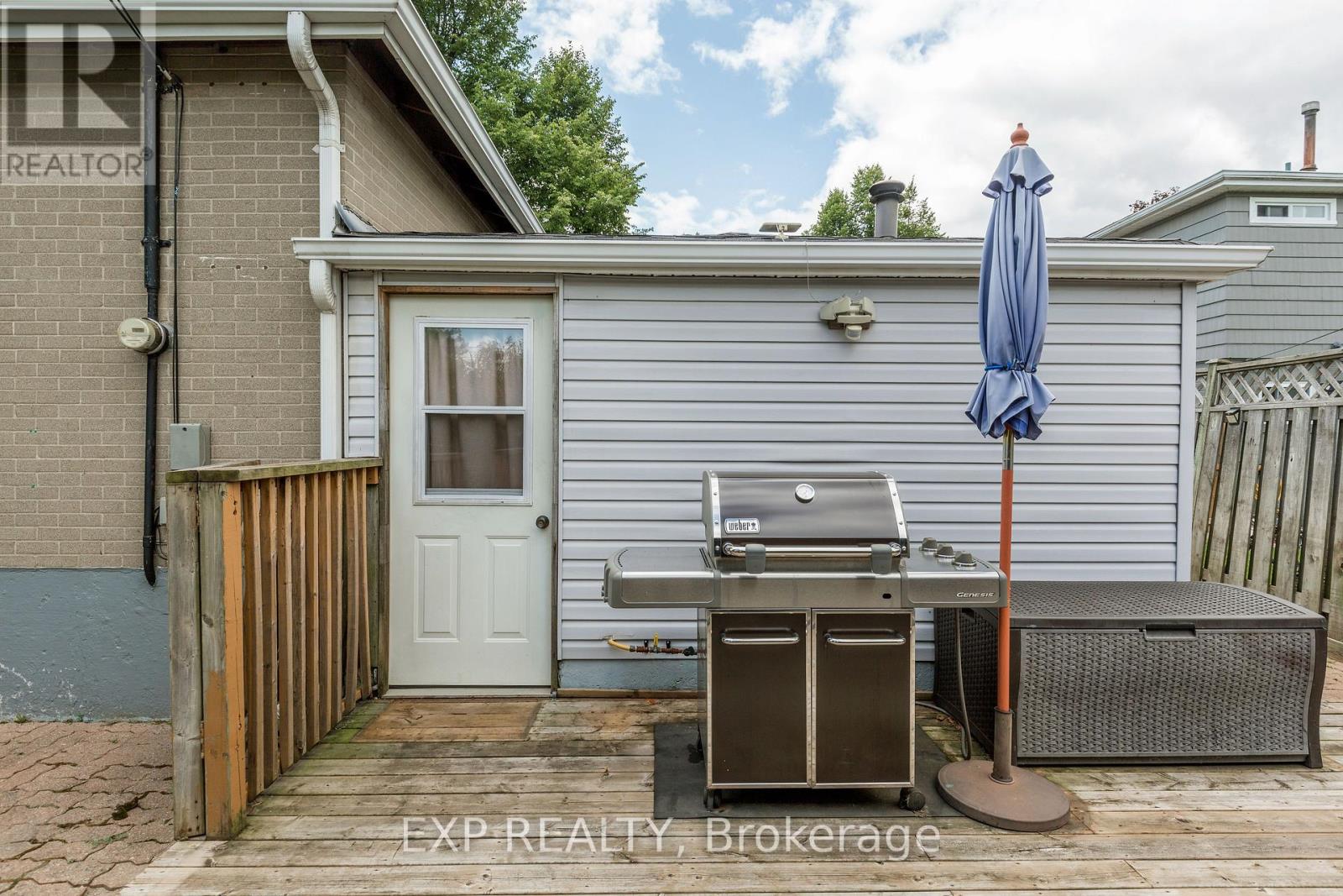 825 BEM AVENUE - Image 35