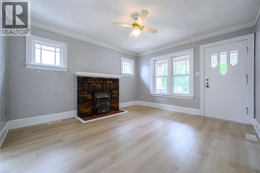 254 SHEPHERD STREET - 5
