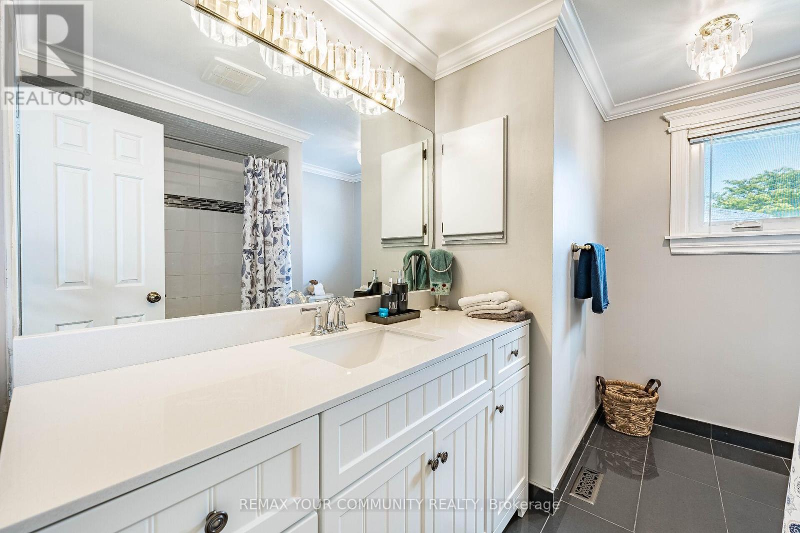 16 VALLEYVIEW ROAD - 33