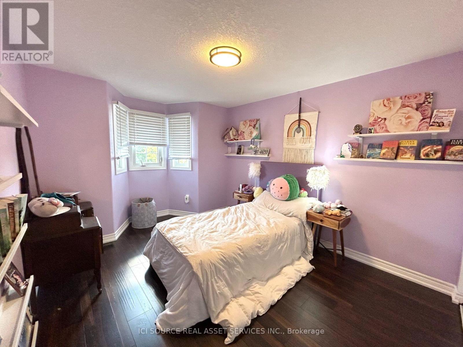 70 FALKNER ROAD - 16