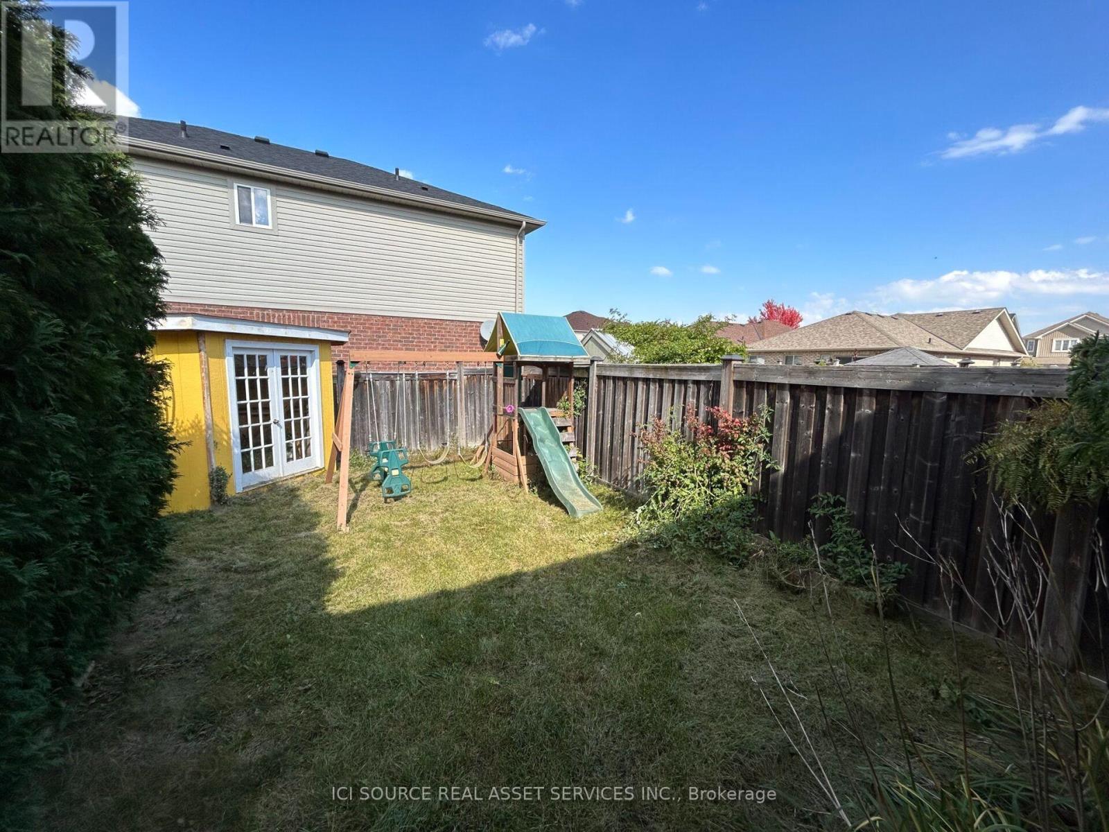 70 FALKNER ROAD - 27