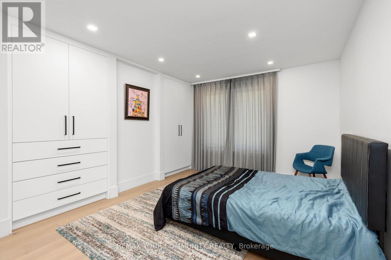 259 RUMBLE AVENUE - 16