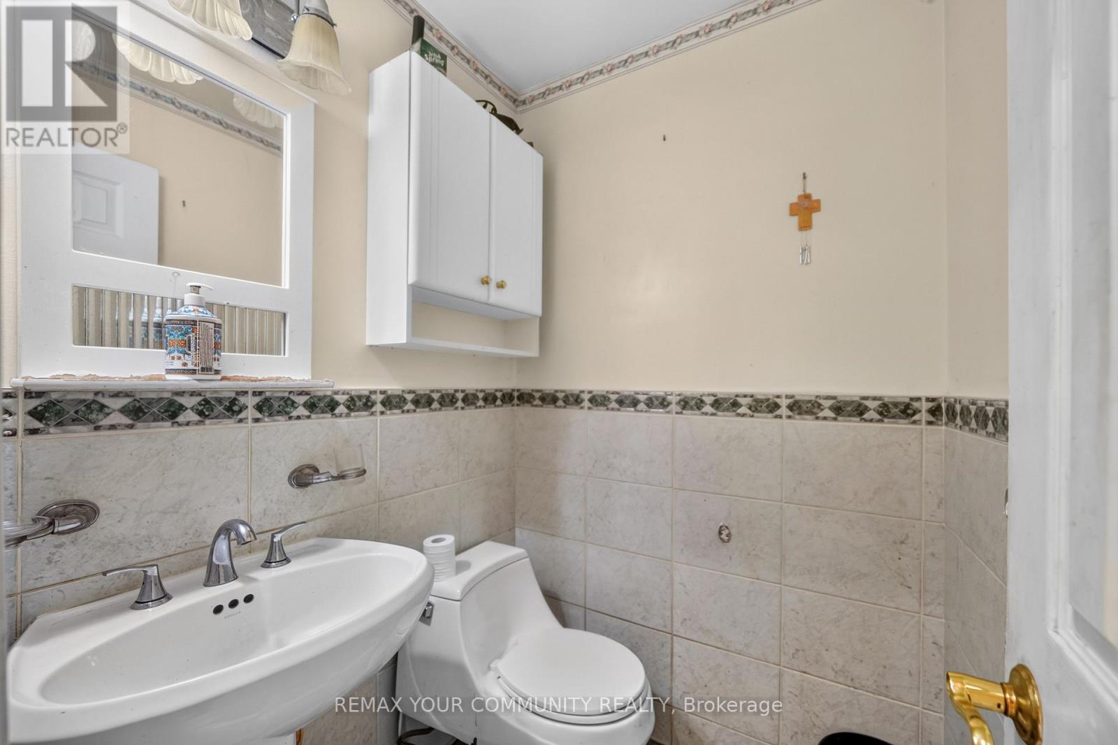 79 WESTHAMPTON DRIVE - 11
