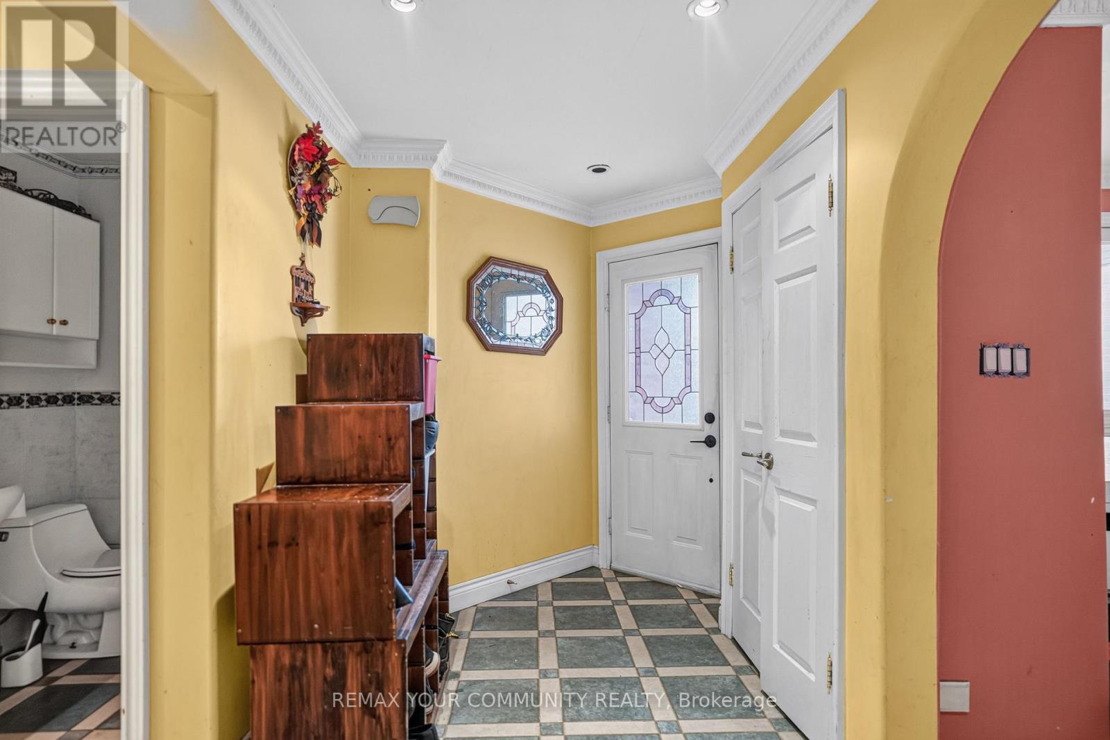 79 WESTHAMPTON DRIVE - 2