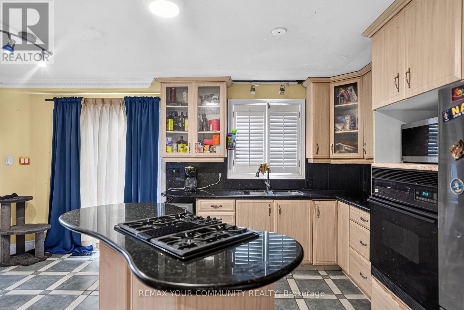 79 WESTHAMPTON DRIVE - 8