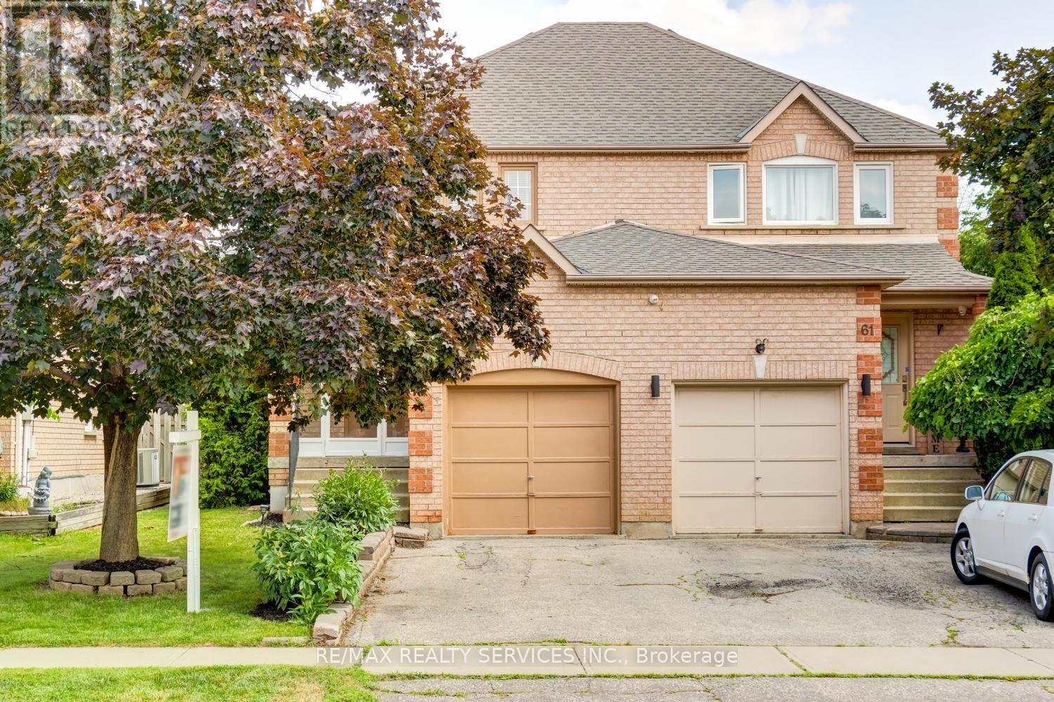 63 HERKES DRIVE - 1