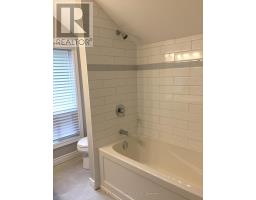 692 Lincoln Road, Windsor, ON N8Y2G7 Photo 6