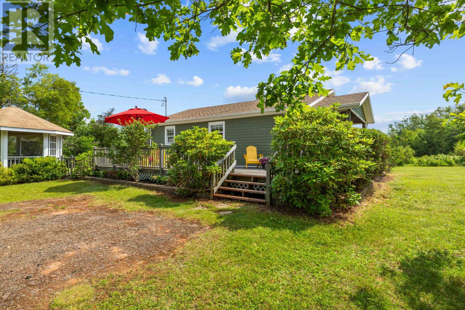 4532 Saint Mary's Road, Stanley Bridge — photo 3