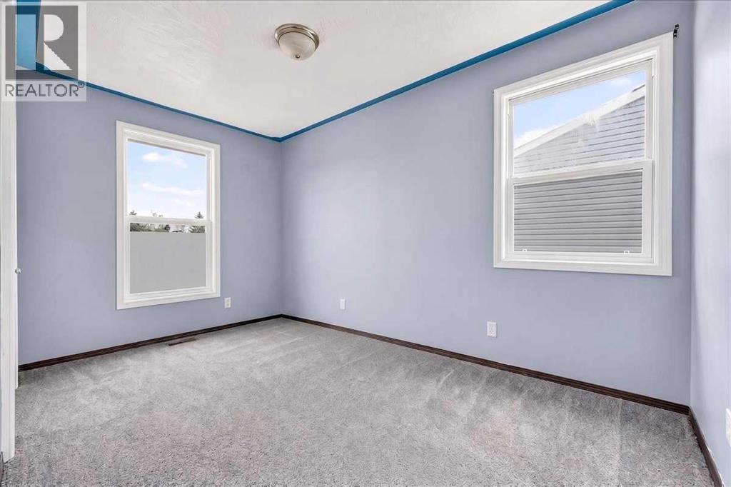 219 Penworth Drive SE - 26