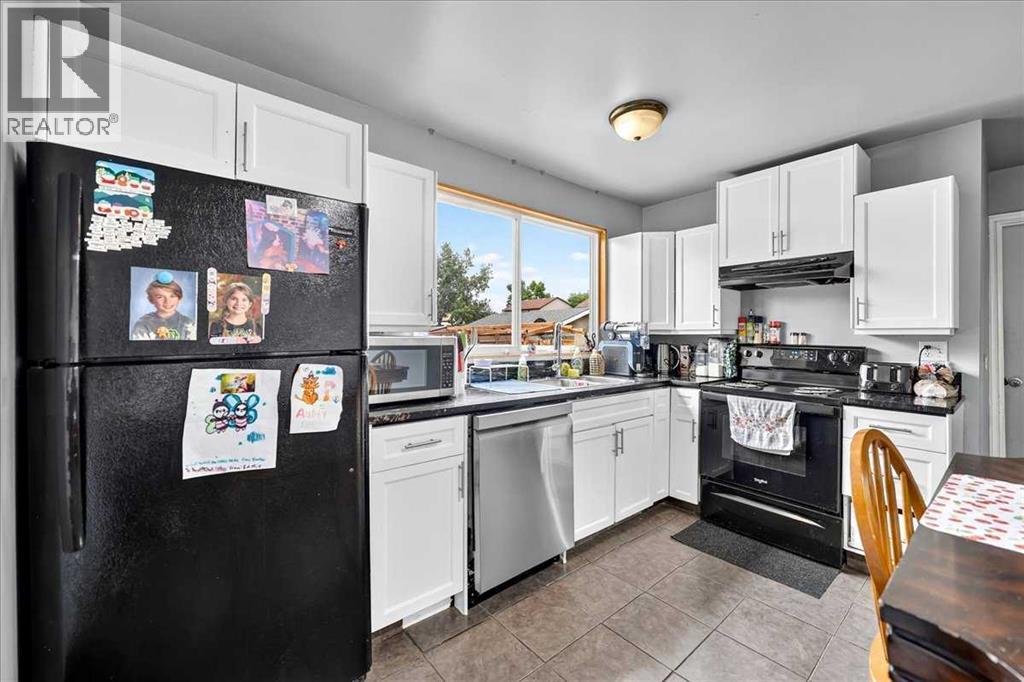 219 Penworth Drive SE - 10