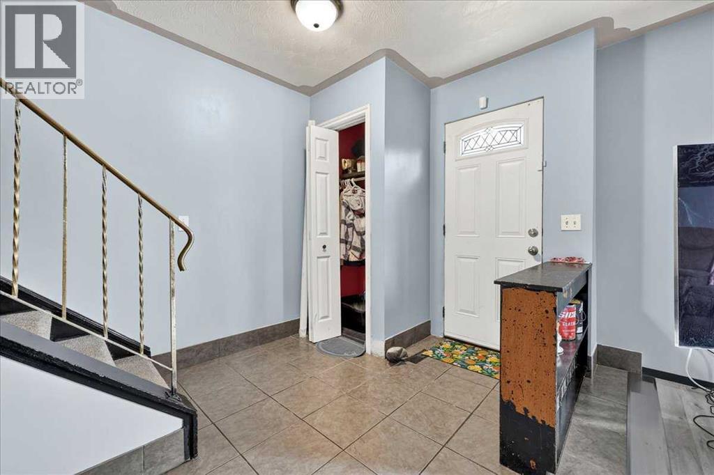 219 Penworth Drive SE - 3