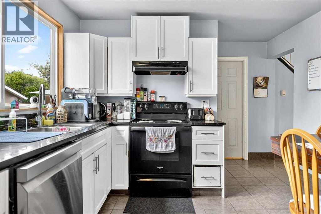 219 Penworth Drive SE - 11
