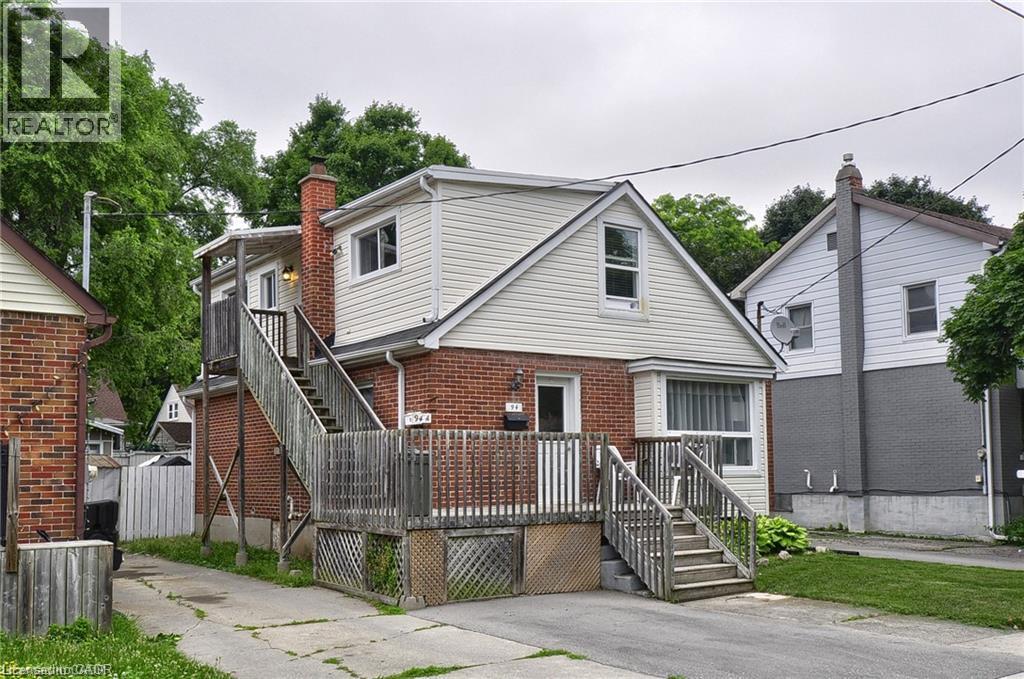 94 1 Avenue Unit# A — photo 2