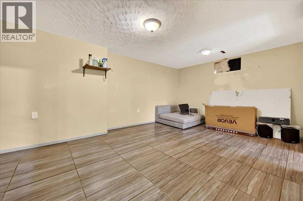 219 Penworth Drive SE - 28