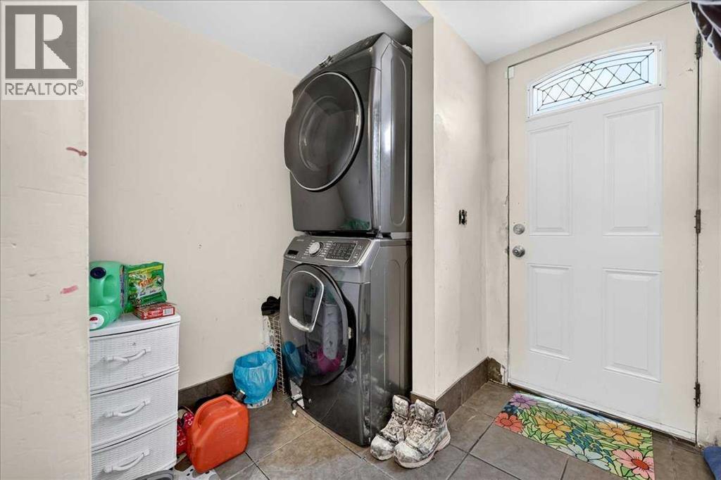 219 Penworth Drive SE - 32