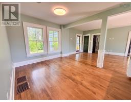 Living room - 13594 Highway 3, Dayspring, NS B4V5P1 Photo 18