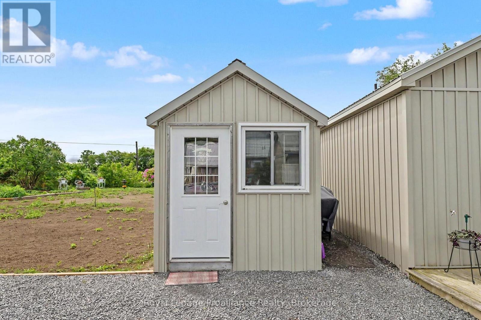 1, 1A, 3, & 3A RAMSAY AVENUE - 15