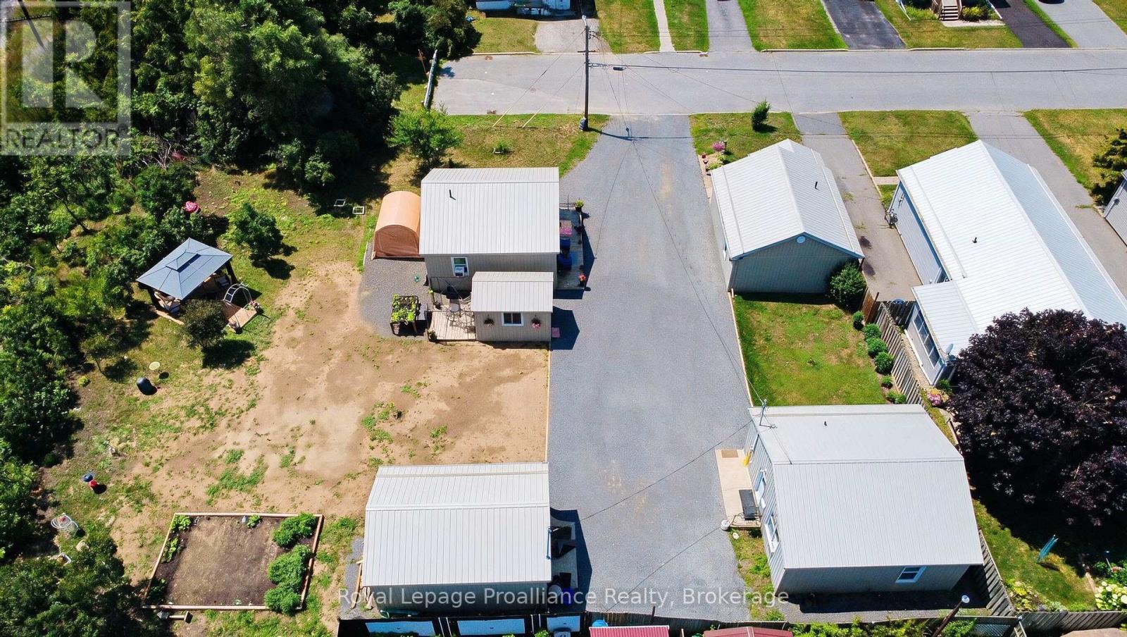 1, 1A, 3, & 3A RAMSAY AVENUE - 1