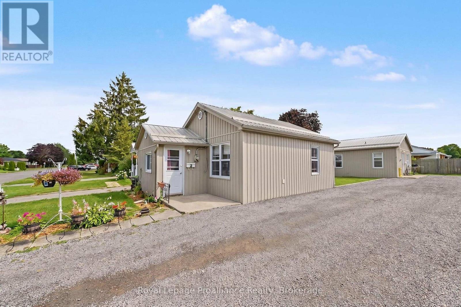 1, 1A, 3, & 3A RAMSAY AVENUE - 5